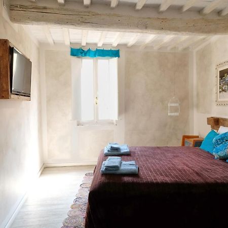 La Boheme Suite With Ac And Wifi Λούκα Εξωτερικό φωτογραφία
