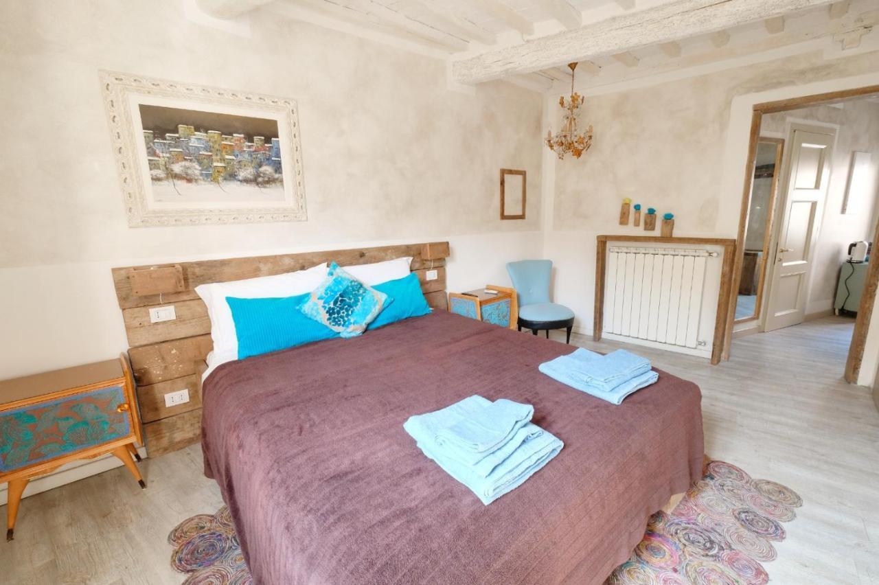 La Boheme Suite With Ac And Wifi Λούκα Εξωτερικό φωτογραφία
